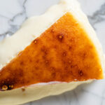 Descubre los secretos de la tarta española de queso